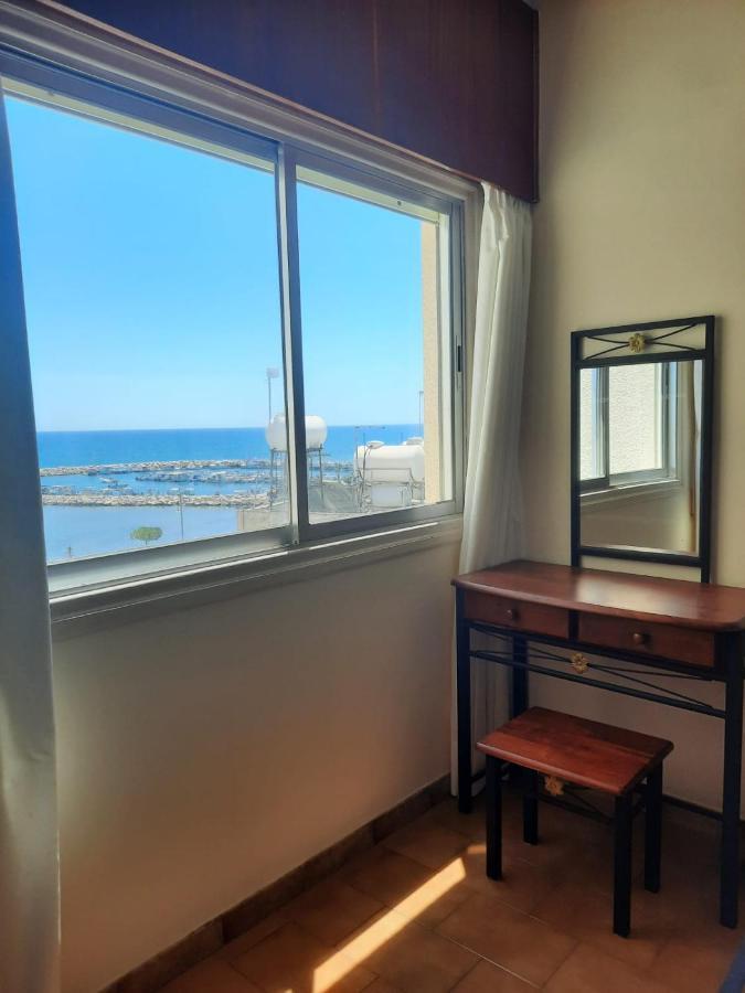 Seascape 501 Apartment Larnaca Exterior photo